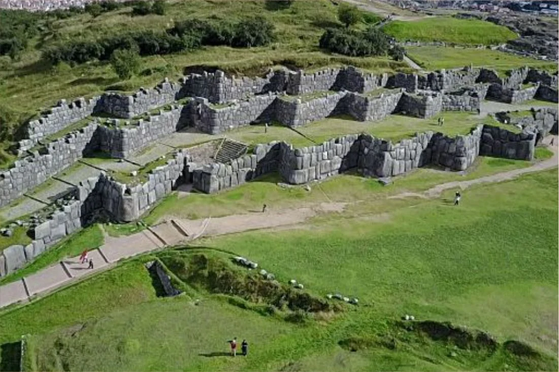 El centro arqueológico de Sacsayhuamán